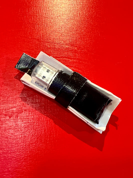 Press 3 Buttons - a Sexy Soundscape